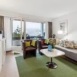 Apt- 15 By Interhome *